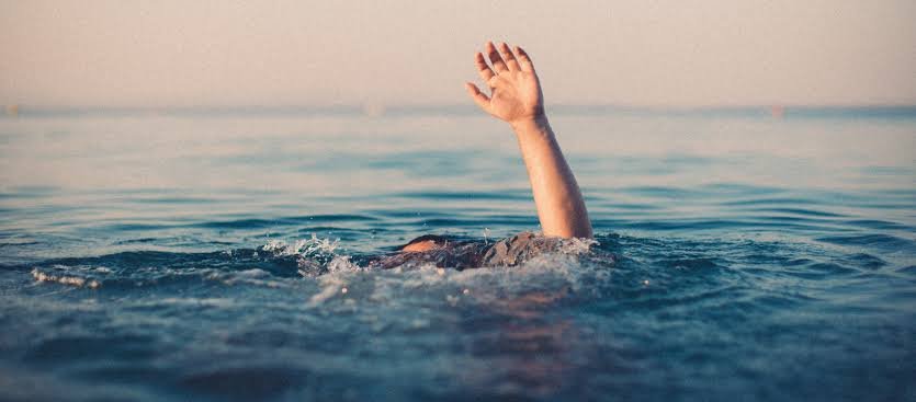 नेपाली नयाँ वर्ष मनाउन पौडी खेल्न जादा एक युवाको मृत्यु, अर्को गम्भीर !