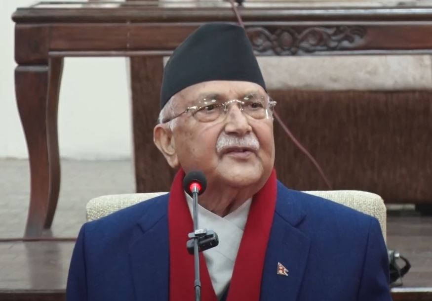 प्रधानमन्त्री ओलीले सबै मन्त्री र सचिवहरूलाई छलफलमा बोलाए !