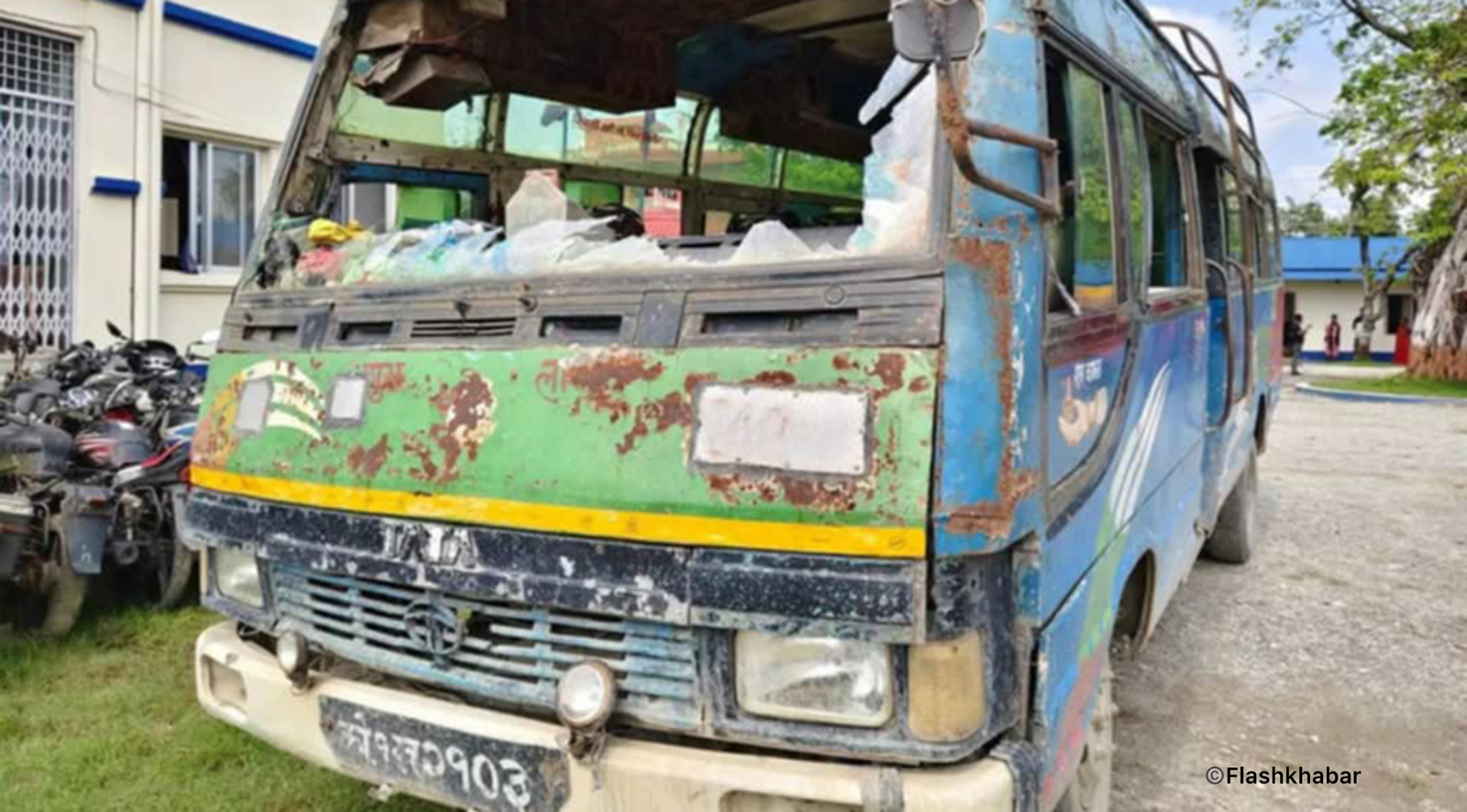रंगेलीमा बसको ठक्करबाट १३ वर्षीया बालिकाको मृत्यु