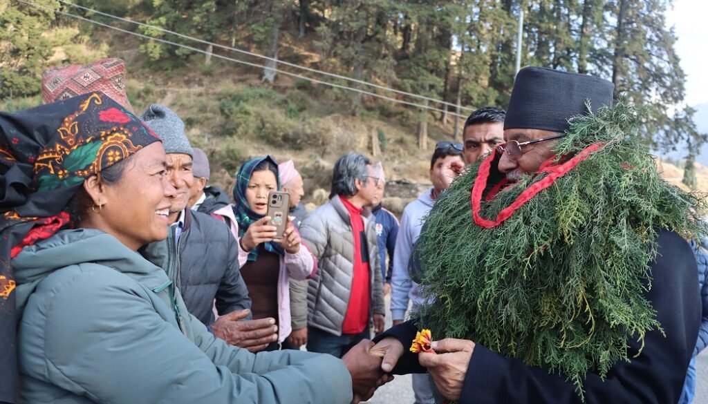 रुकुमपूर्वमा ३०औँ जनयुद्ध दिवस मनाउँदै नेकपा, प्रचण्ड सहभागी